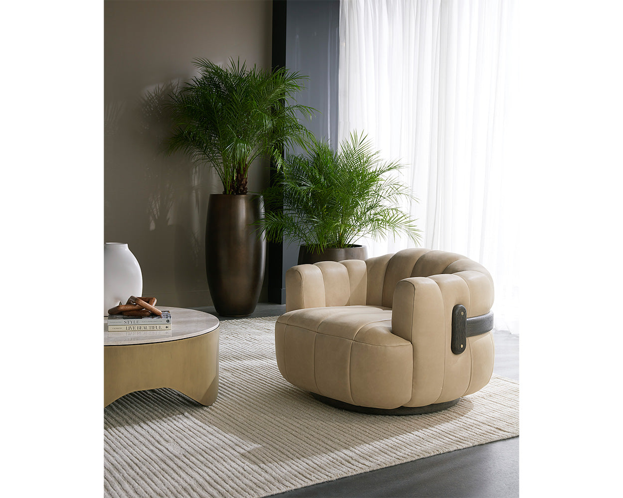 Tadeo Swivel Lounge Chair