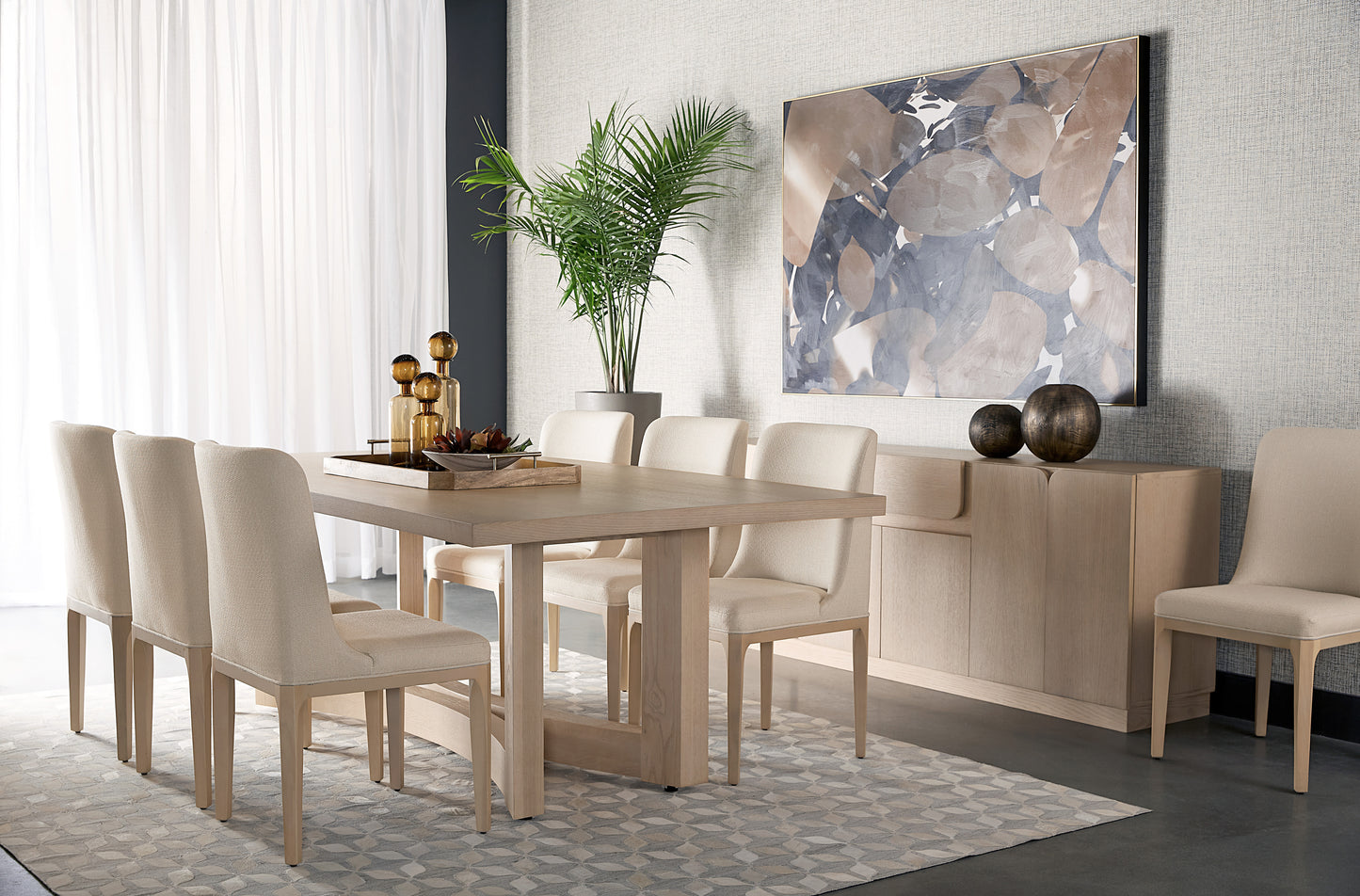 NAHLA AREZZA DINING TABLE - 90.5"