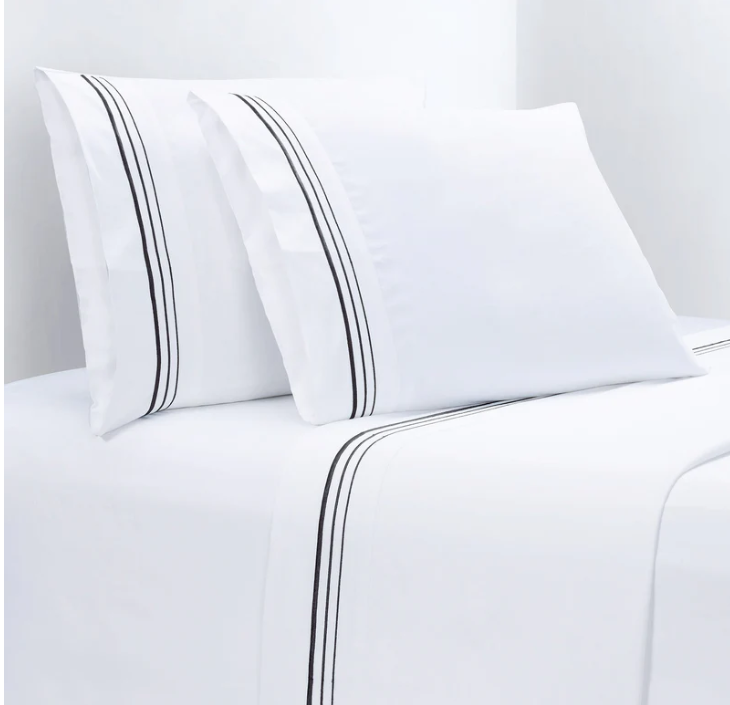 Embroidered Border Sheet Set