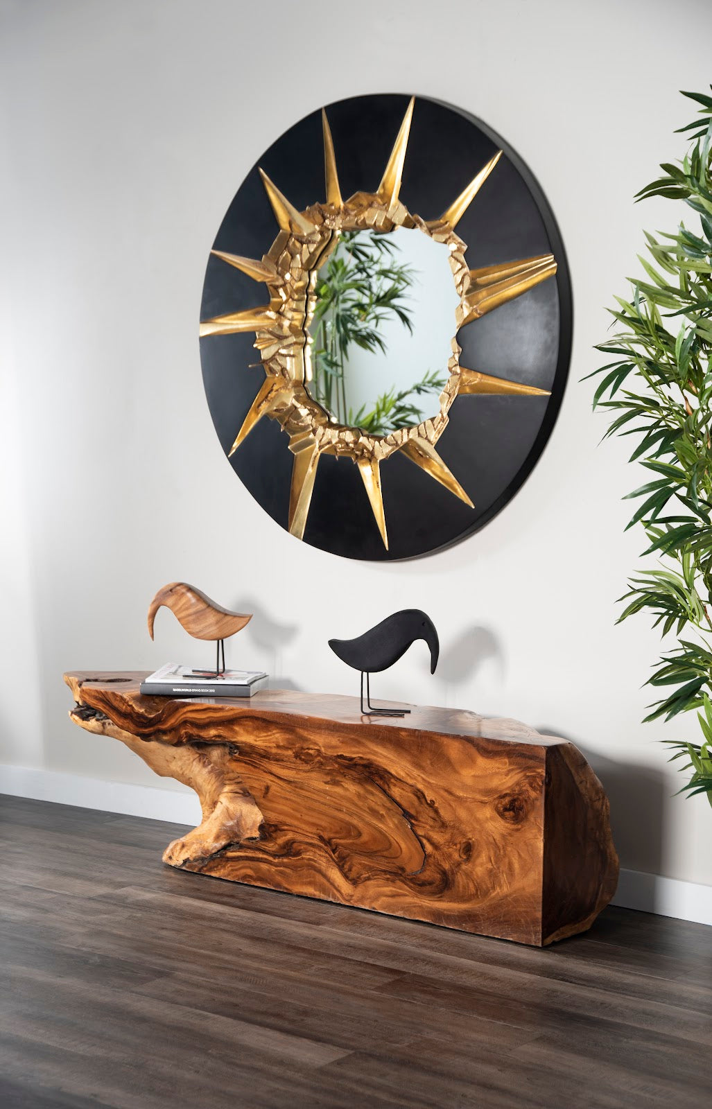 Circular Cracked Mirror, Black & Gold