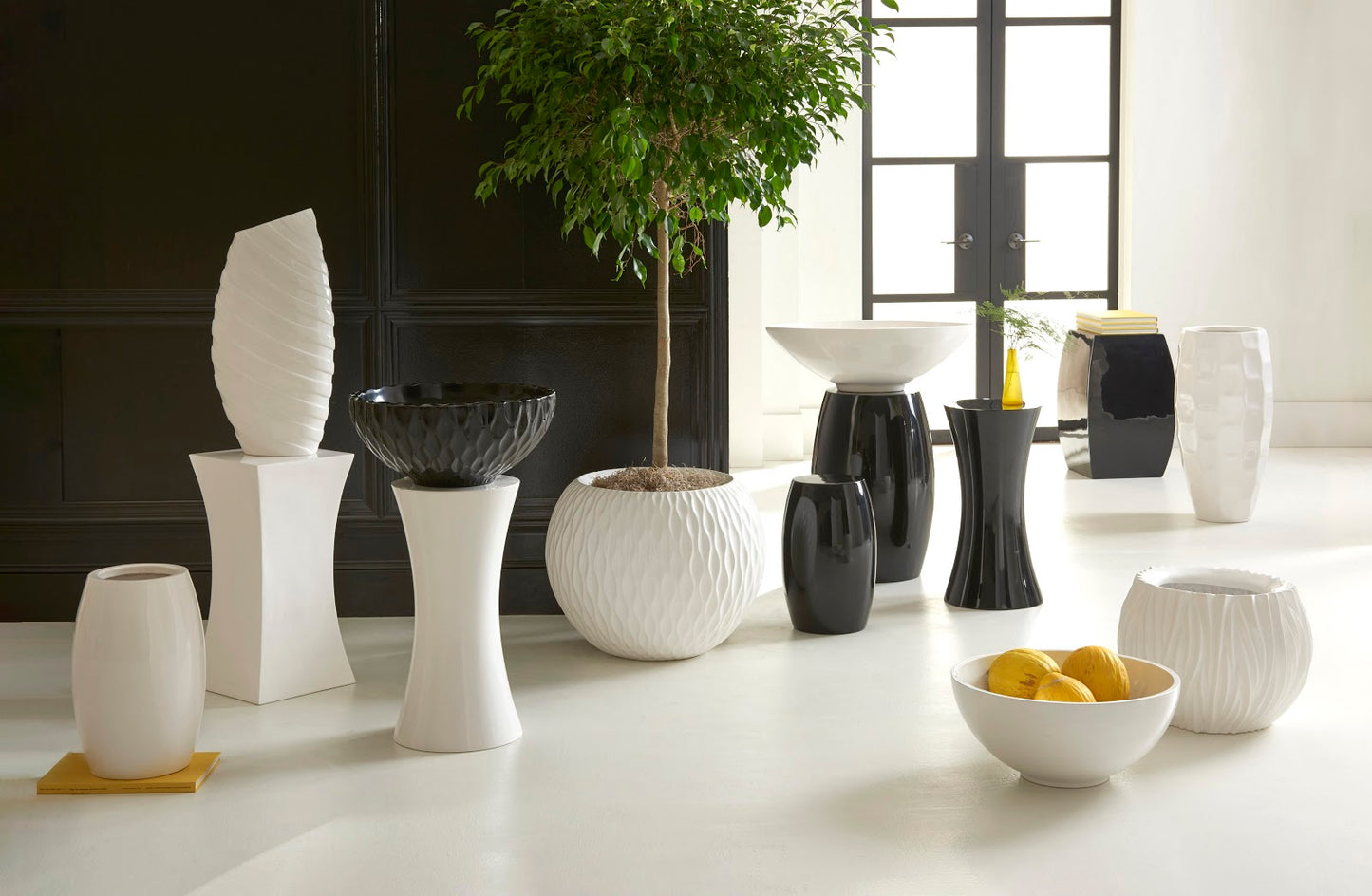 Ripple Planter, Gel Coat Black