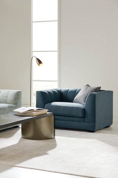 STREAMLINE COCKTAIL TABLE