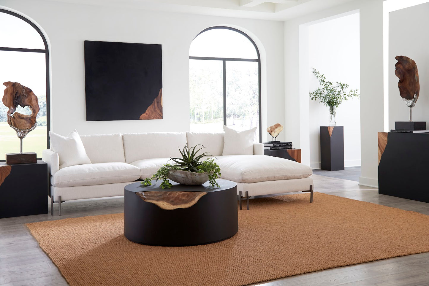 Cornered Side Table, Natural, Iron