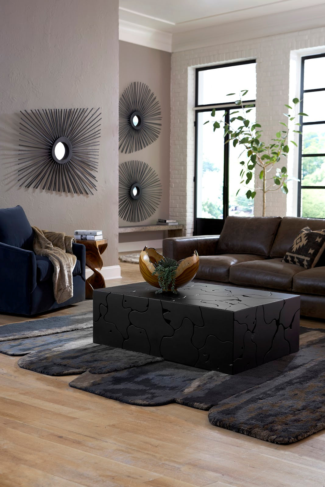 Straightaway Gray Stone, Bench