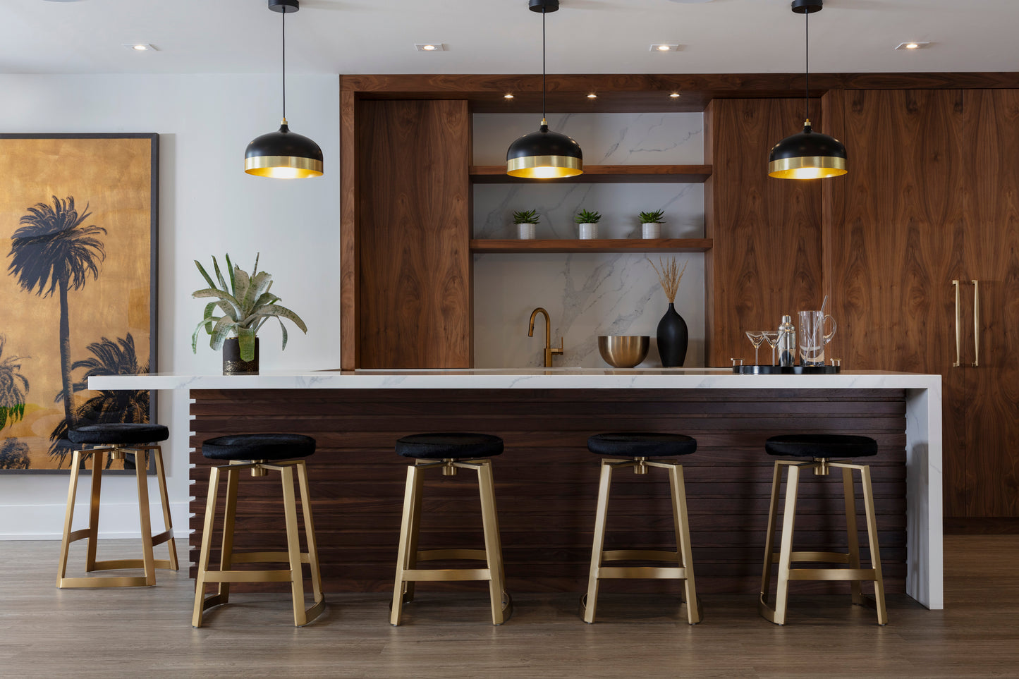 NAHLA HENDRIX SWIVEL COUNTER STOOL