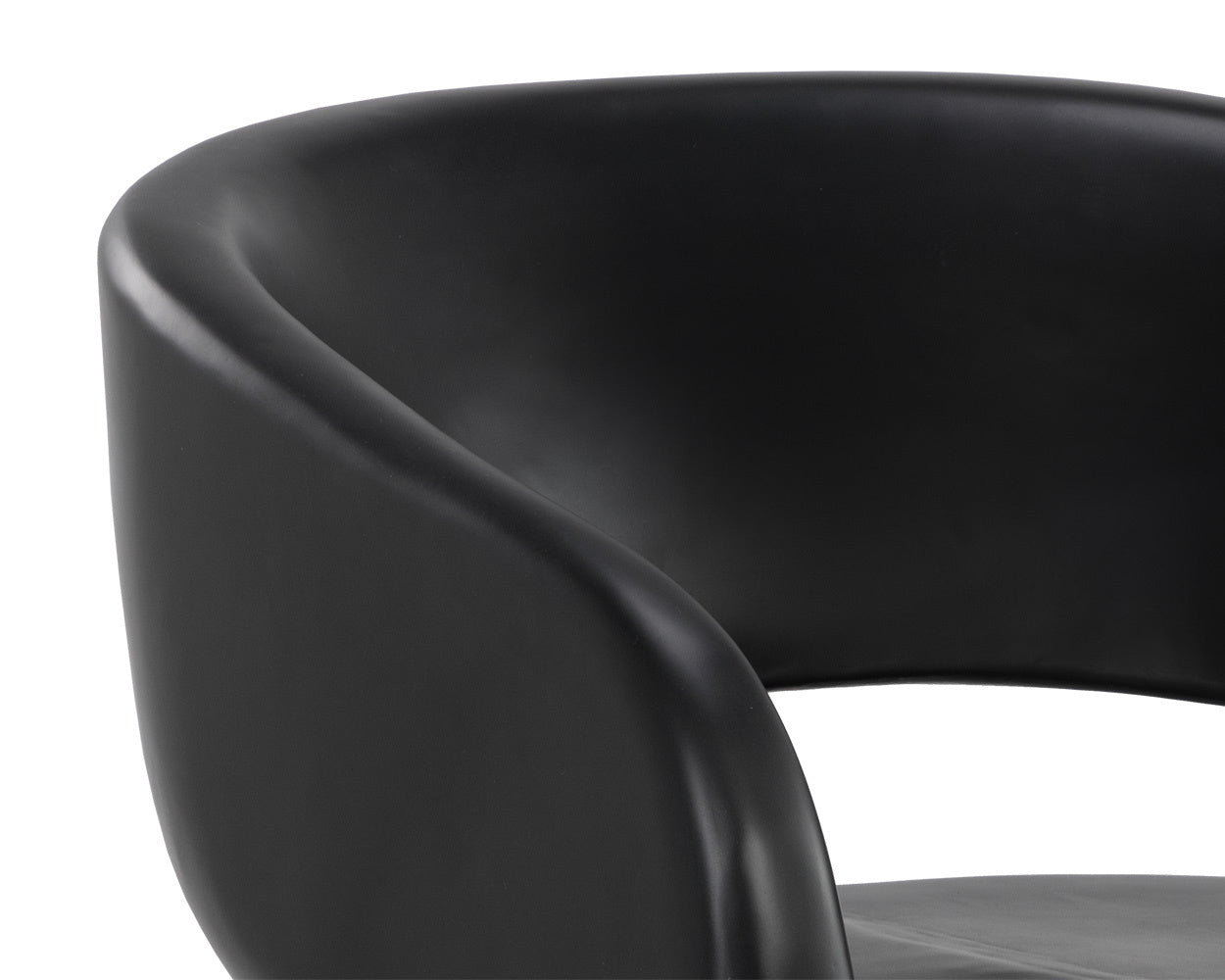 NAHLA CURA LOUNGE CHAIR