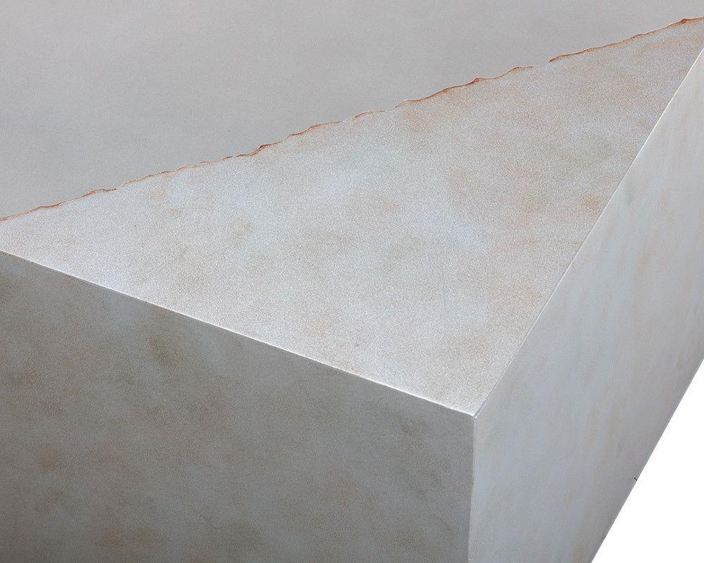 NAHLA KYSON COFFEE TABLE - SILVER