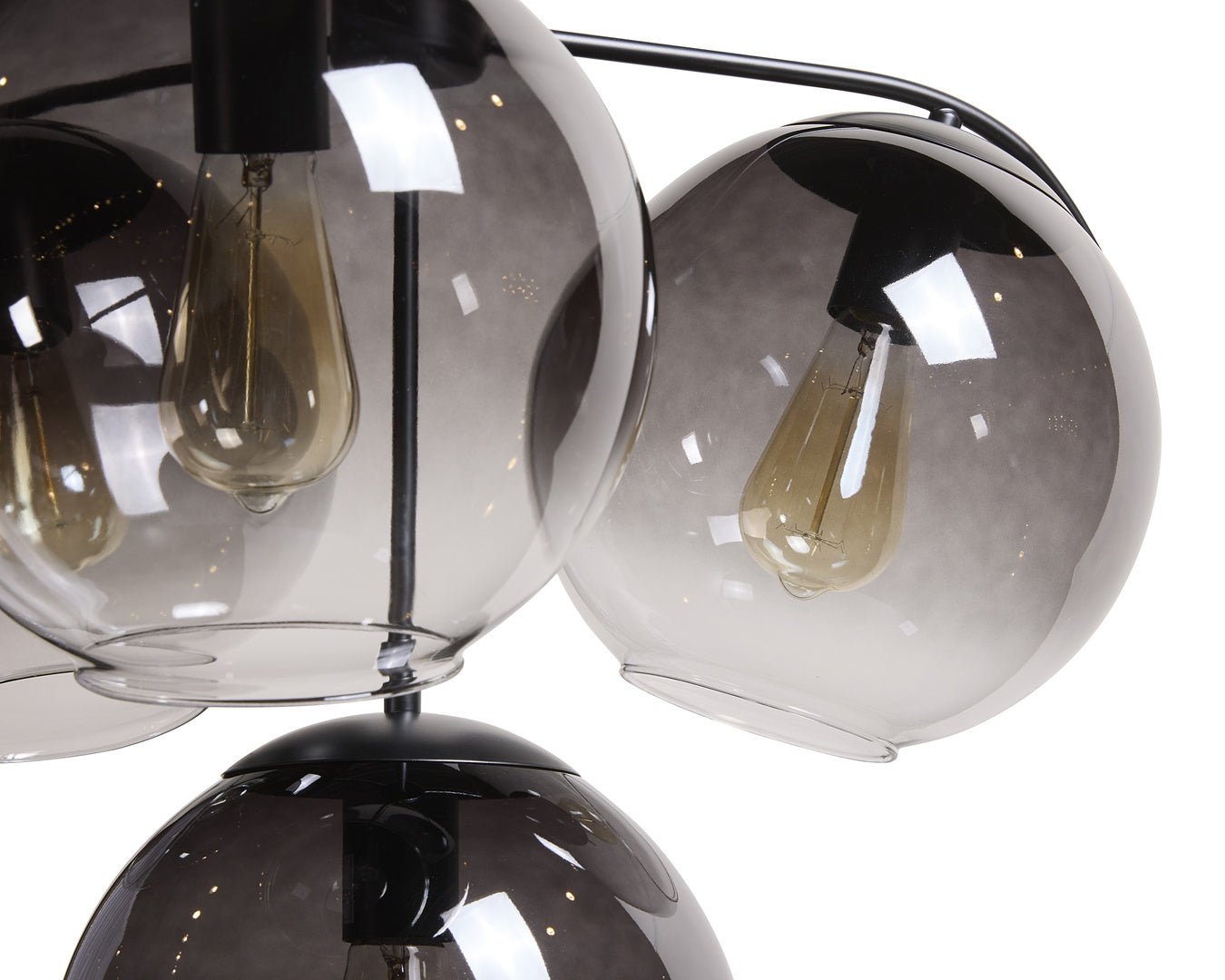 NAHLA KAMARA CHANDELIER - BLACK