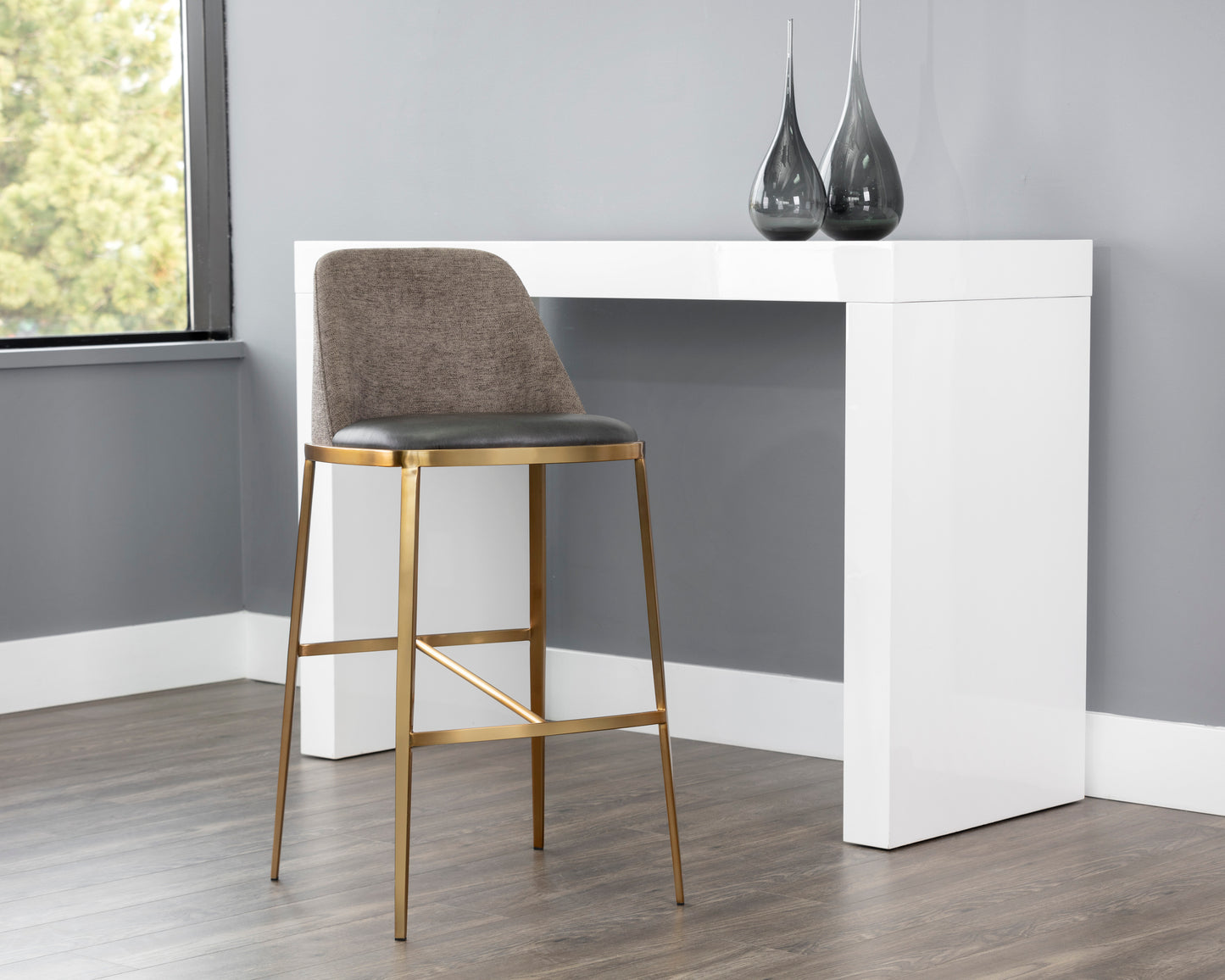 NAHLA DOVER BARSTOOL - BRAVO PORTABELLA / SPARROW GREY