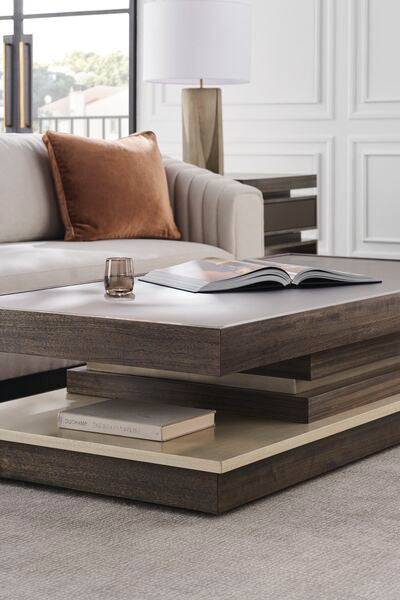 LA MODA COCKTAIL TABLE