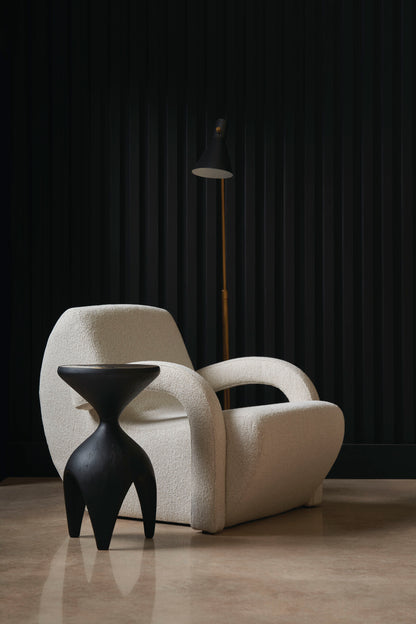 LEO ACCENT CHAIR