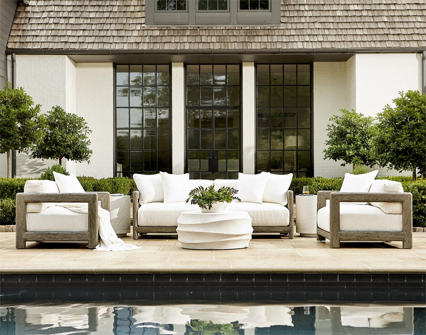 Montaigne Outdoor Chair
