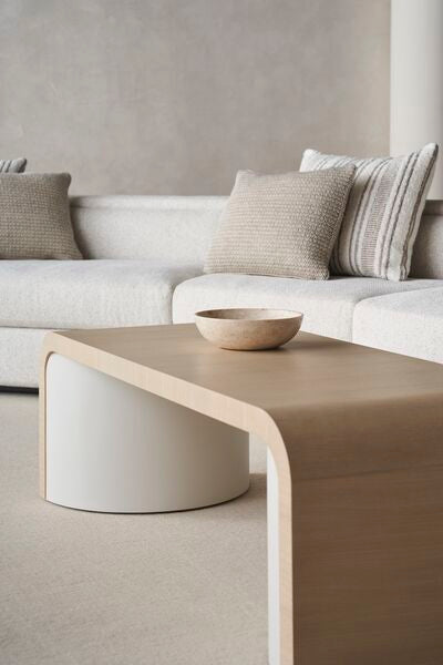 MOVEMENT COCKTAIL TABLE