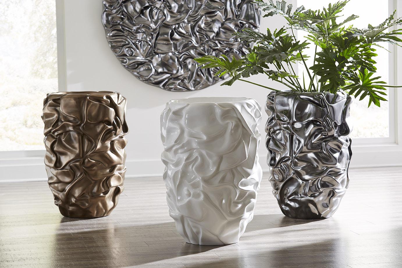 Drape Planter, Gel Coat White