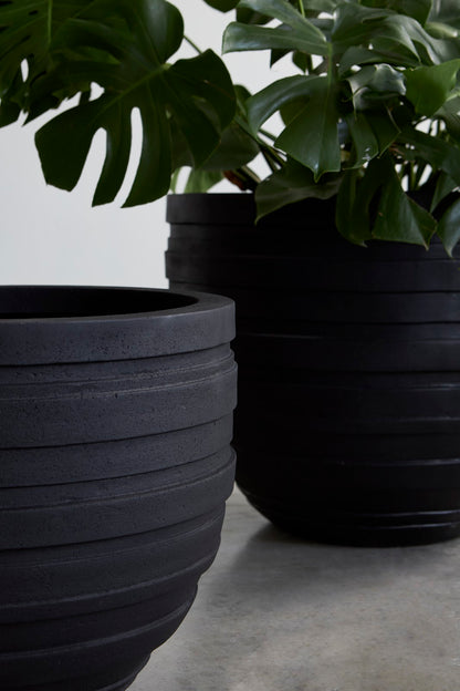 June Planter, Black, XS