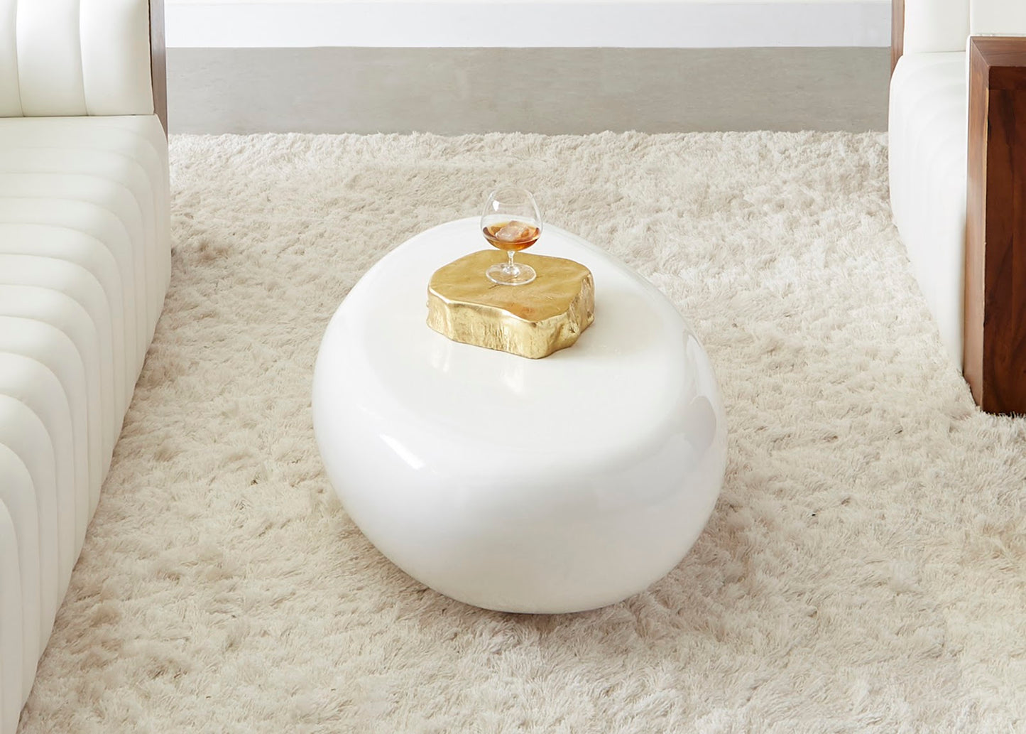 River Stone Coffee Table, Gel Coat White, Large