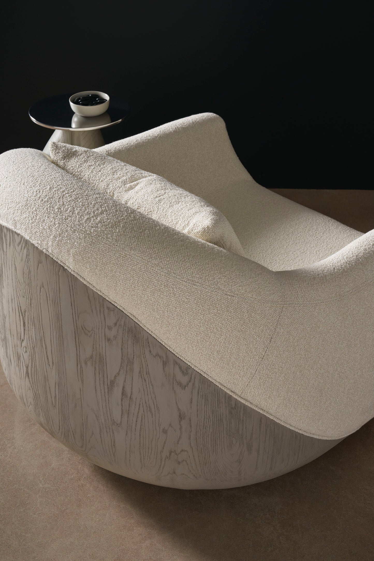 SERENITY SWIVEL CHAIR