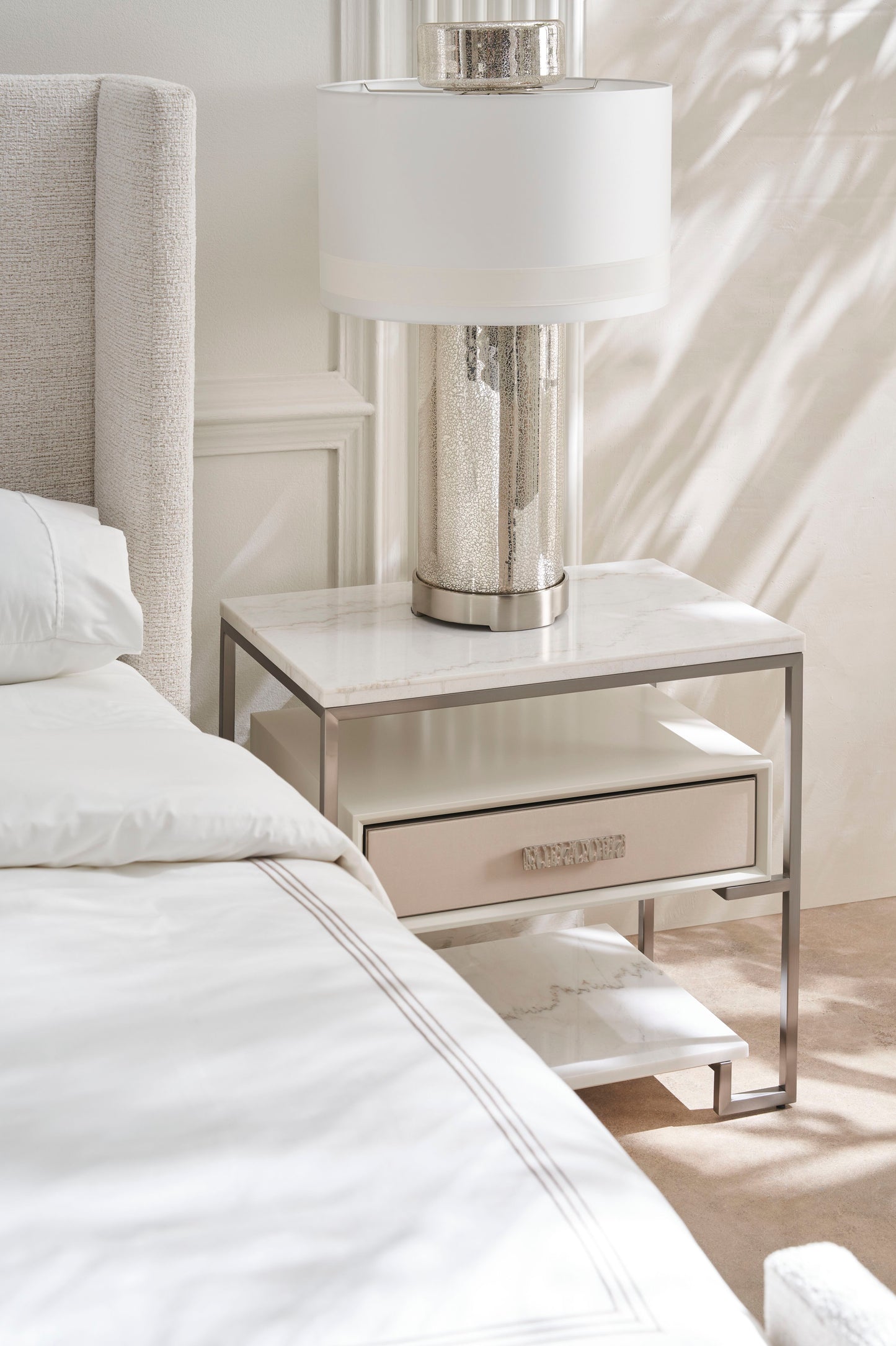 SHELTER ME QUEEN BED