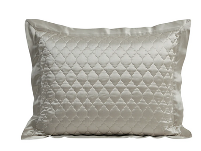 HIGH SHINE SATIN QUATREFOIL QUILT PILLOW SHAM SET