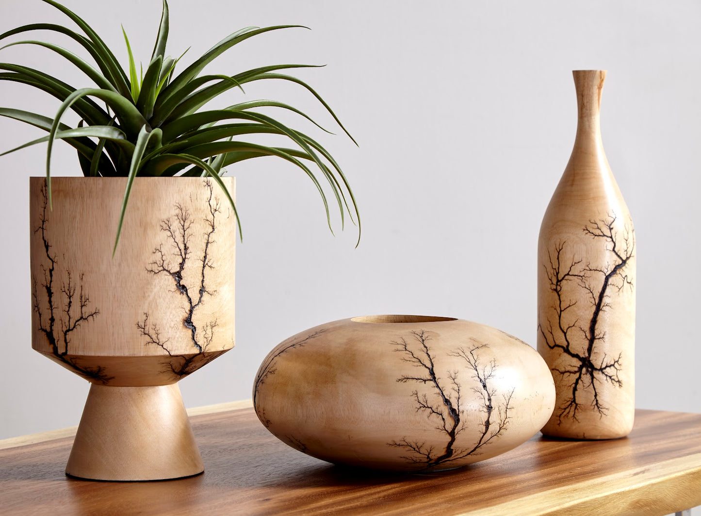 Lightning Vase, Mango Wood, Low 13"-14"Dia