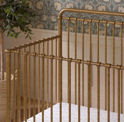 Winston 4-in-1 Convertible Crib