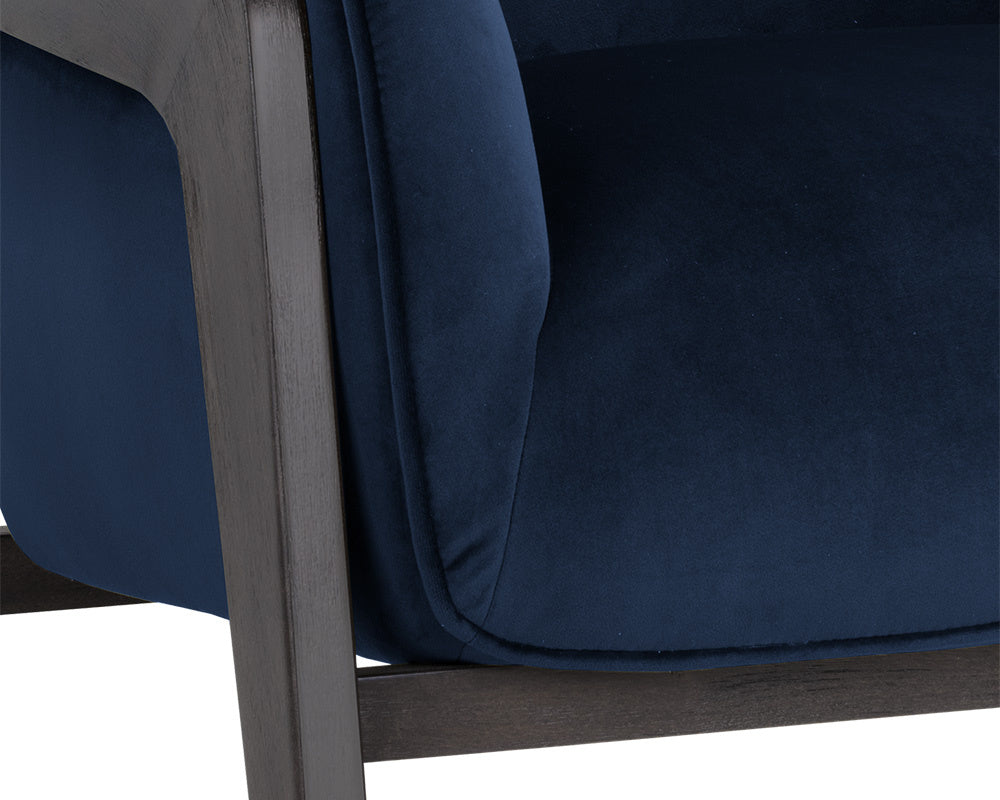 NAHLA MAXIMUS LOUNGE CHAIR - METROPOLIS BLUE