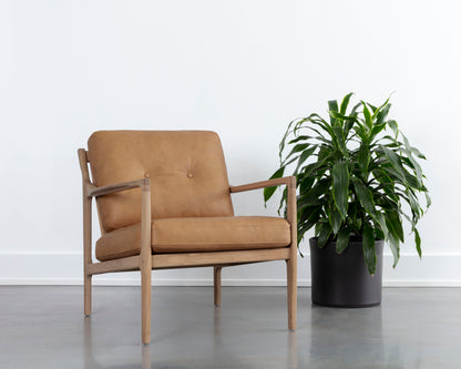 NAHLA GILMORE LOUNGE CHAIR - LIGHT OAK - SAHARA CAMEL LEATHER