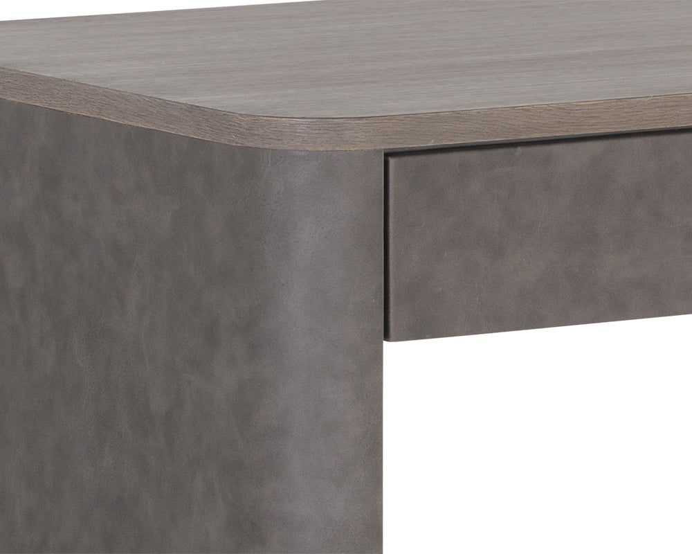 NAHLA ALTMAN DESK
