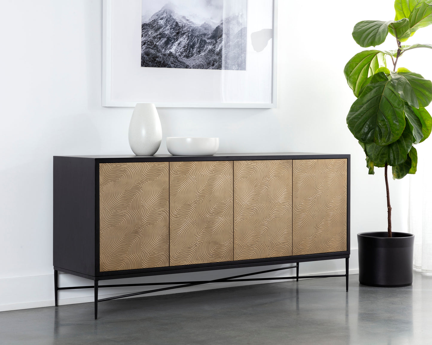 NAHLA ALGARVE SIDEBOARD - BLACK / CHAMPAGNE GOLD