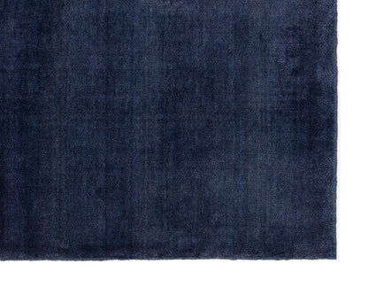 NAHLA ALASKA HAND-LOOMED RUG - NAVY - 5' X 8'