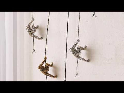 CLIMBING WOMAN-WALL MOUNTED
